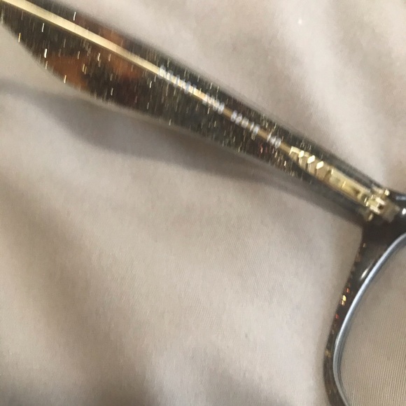 Authentic Dolce and Gabbana eyeglasses - Picture 4 of 6